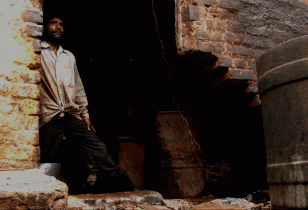 Arbeiter im Hinterhof Manesar, Indien 